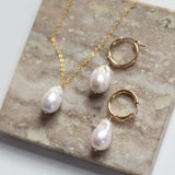 Mira Baroque Pearl Necklace